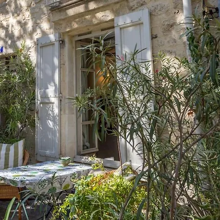 2 Bed/bath House Steps From Place Aux Herbes Casa vacanze