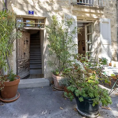 2 Bed/bath House Steps From Place Aux Herbes Casa vacanze Uzès